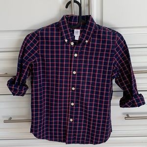 GAP kids plaid button-up Sz S (6-7)